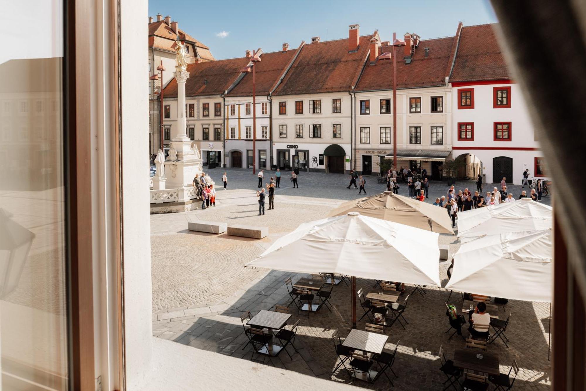 Main Square Apartments & Rooms Maribor Kültér fotó
